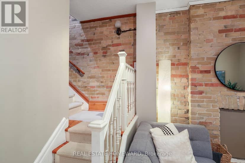207 Waverley Road — photo 20 of 39