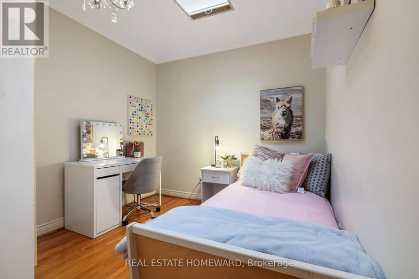 207 Waverley Road — photo 25 of 39