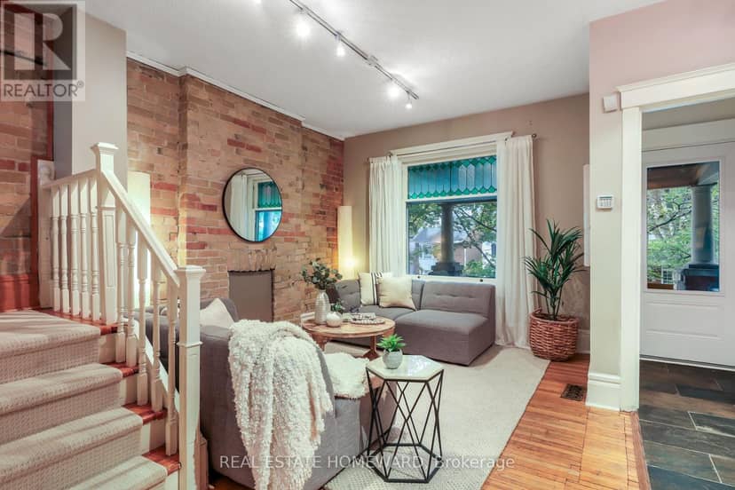 207 Waverley Road, Toronto, photo 7