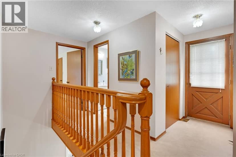 8 BLUE SPRUCE Court — photo 25 of 40