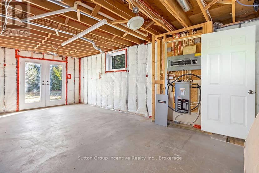 495377 Veterans Road South Road — photo 30 of 40