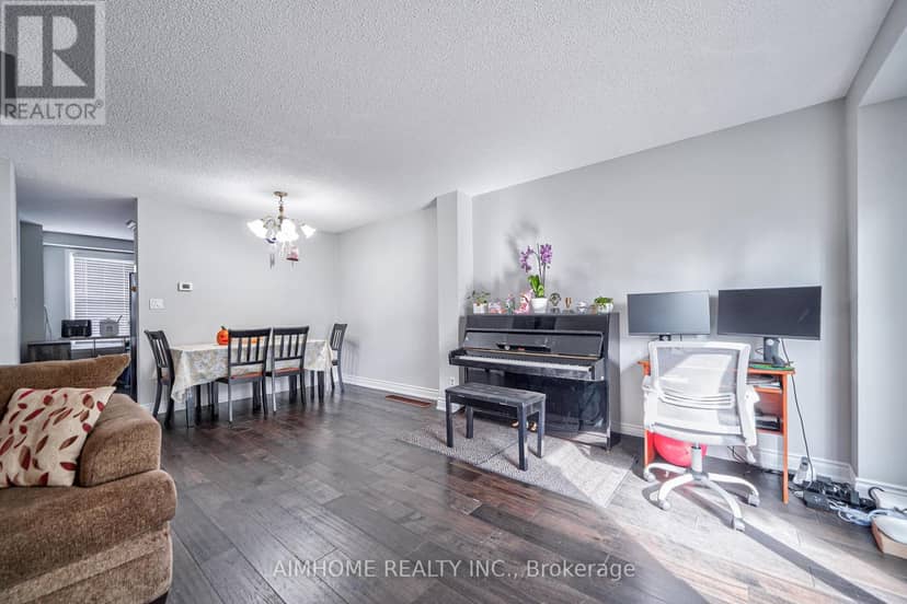 1692 John Street — photo 13 of 36