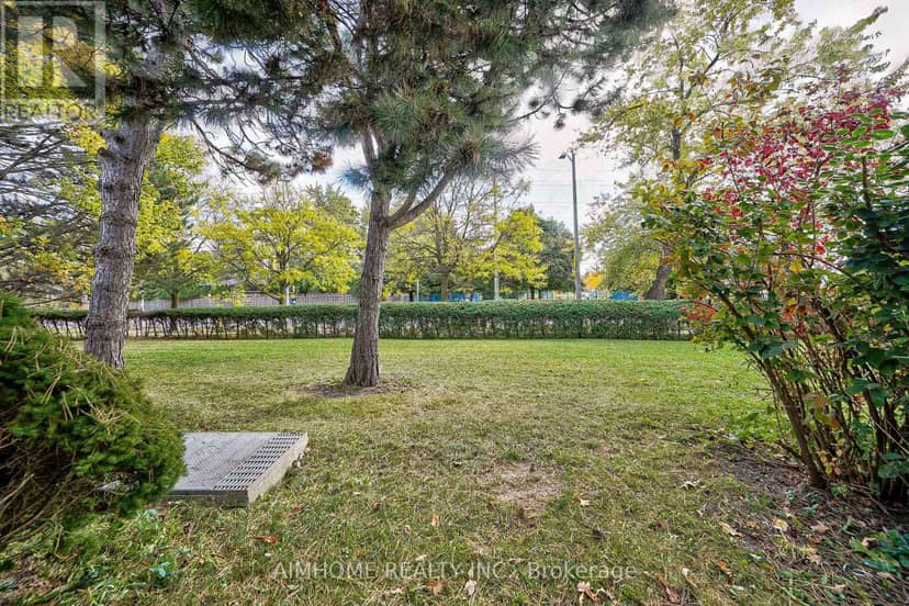 1692 John Street — photo 35 of 36