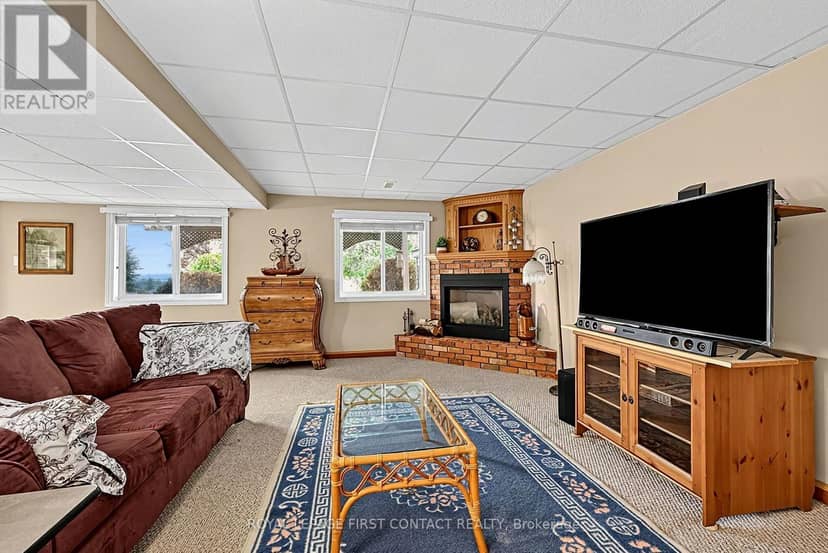 22 Logan Court — photo 21 of 40
