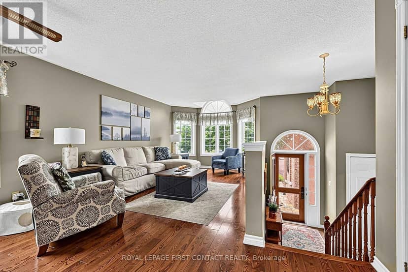 22 Logan Court — photo 5 of 40