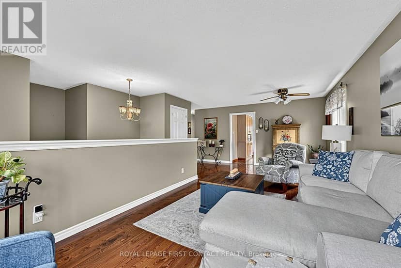 22 Logan Court — photo 8 of 40