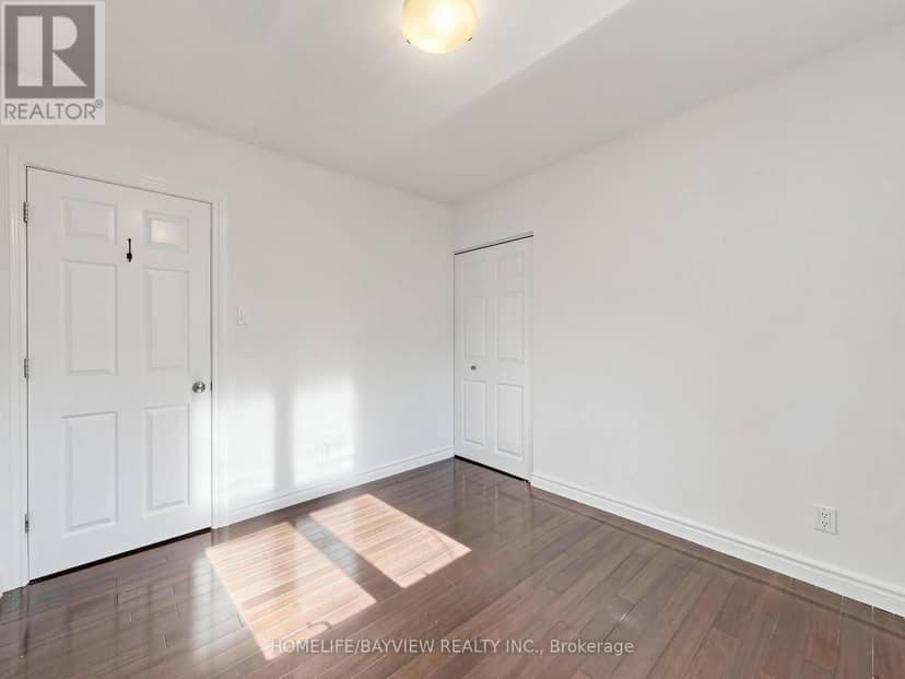 14 Crispin Crescent — photo 19 of 34
