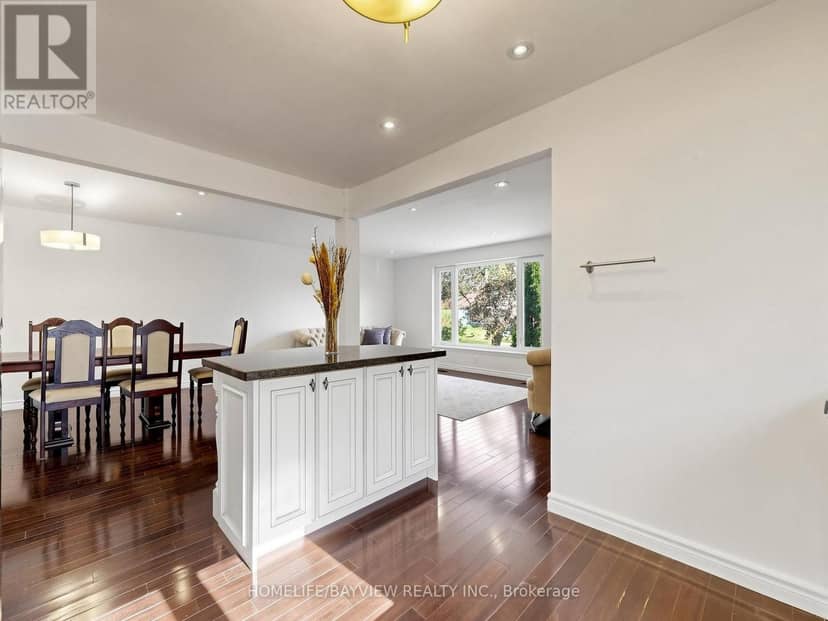 14 Crispin Crescent — photo 14 of 34