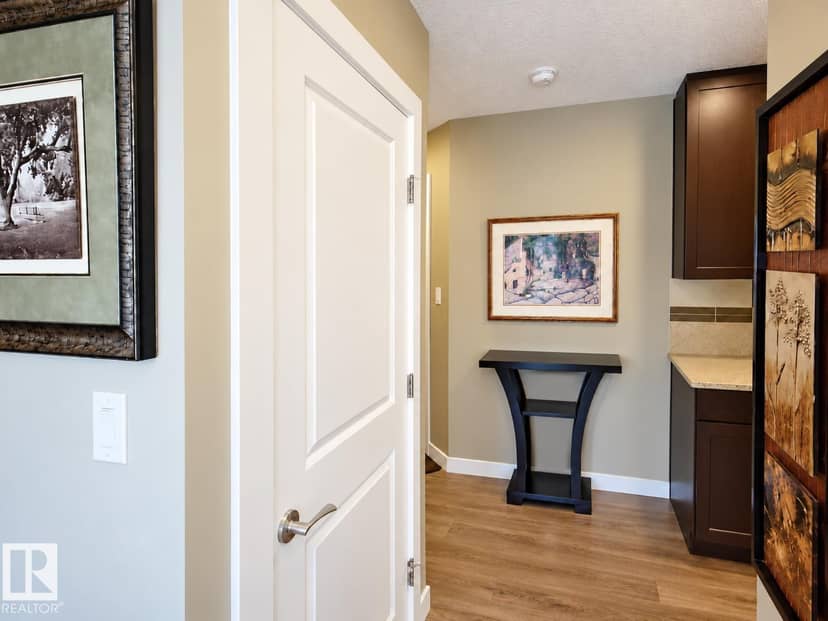 5033 Andison Cl SW — photo 14 of 39