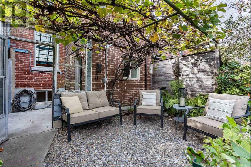257 Perth Avenue — photo 18 of 38