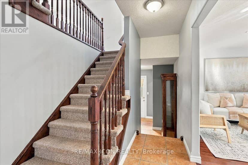 382 Mountain Laurel Crescent — photo 21 of 40