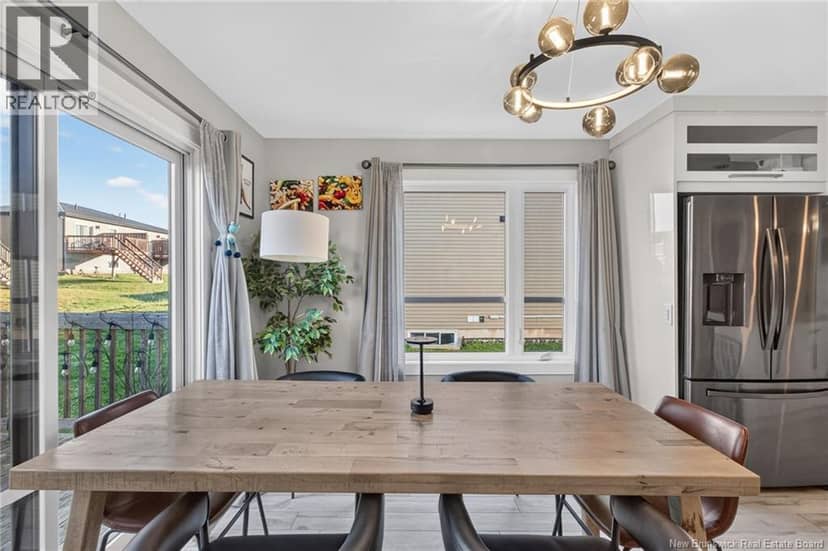 37 Timandra Crescent — photo 11 of 40