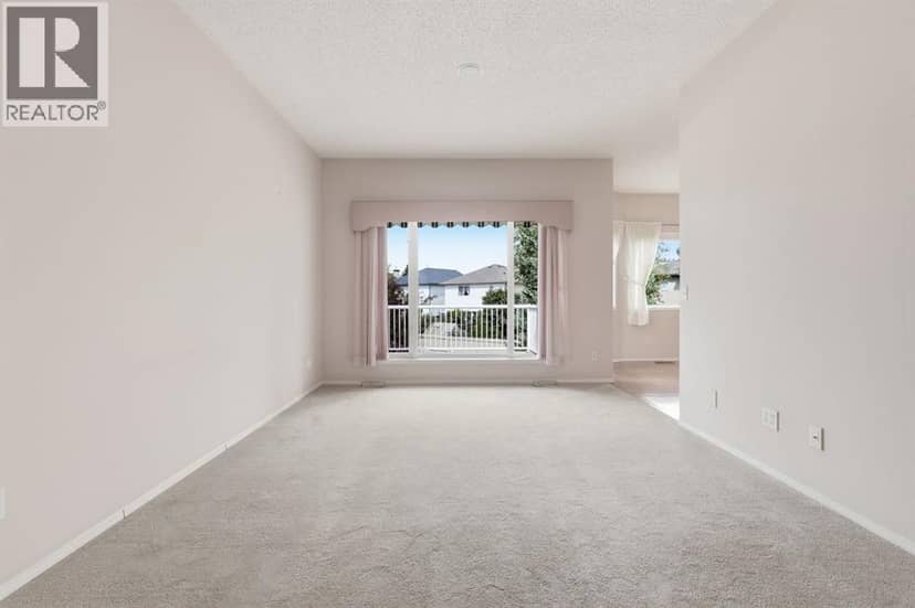 112 Shannon Road SW, Calgary, photo 7