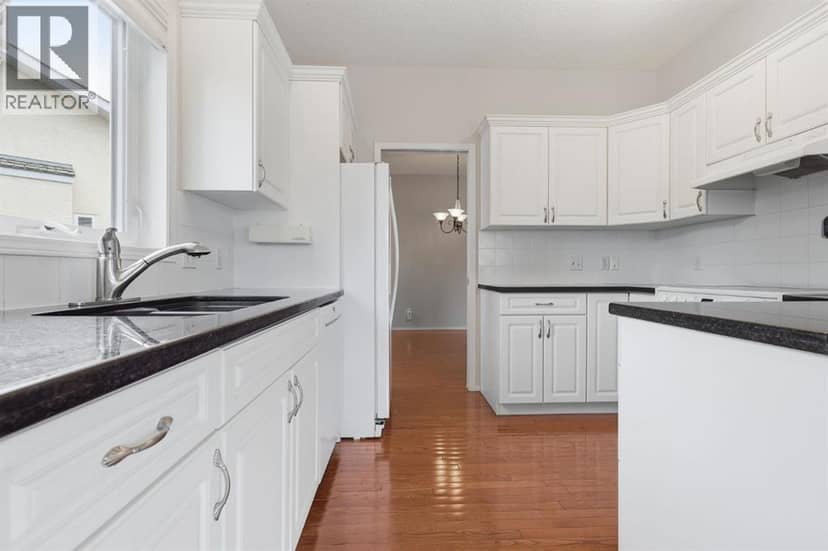 112 Shannon Road SW — photo 14 of 40