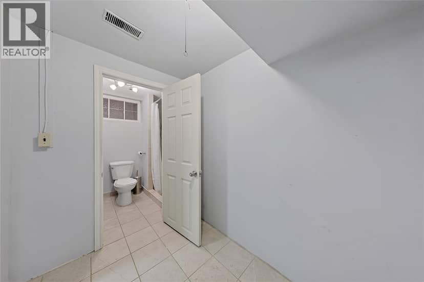 700 Guthrie Drive — photo 22 of 40