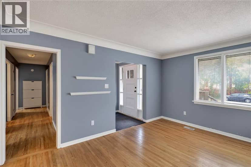 700 Guthrie Drive, Sarnia, photo 7