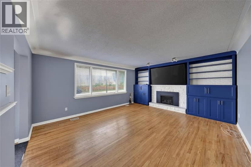 700 Guthrie Drive, Sarnia, photo 4