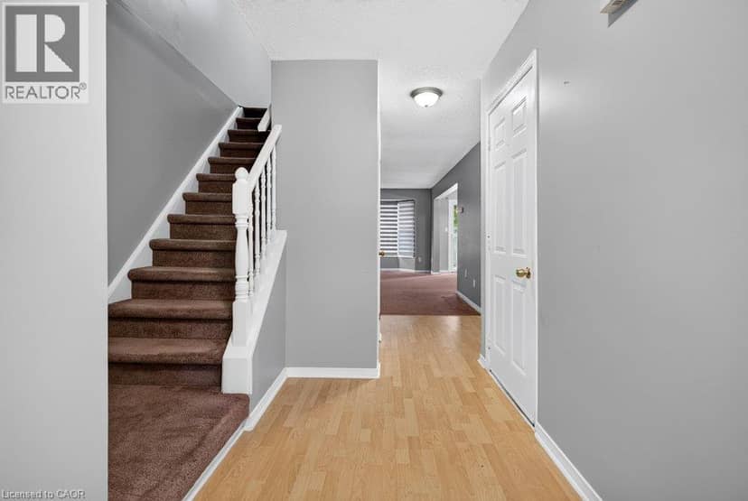 2 ROYALWOOD Court Unit# 20 — photo 10 of 40