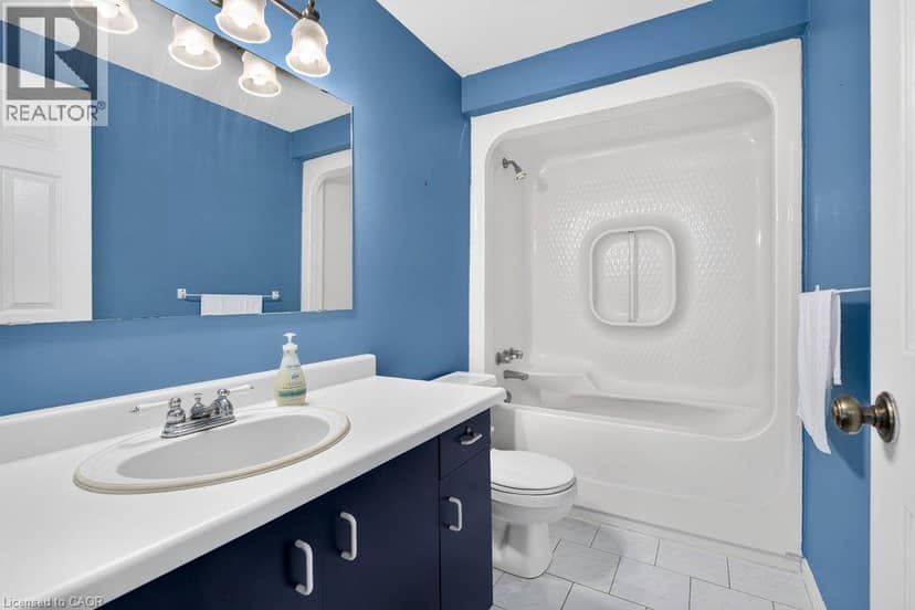 2 ROYALWOOD Court Unit# 20 — photo 34 of 40
