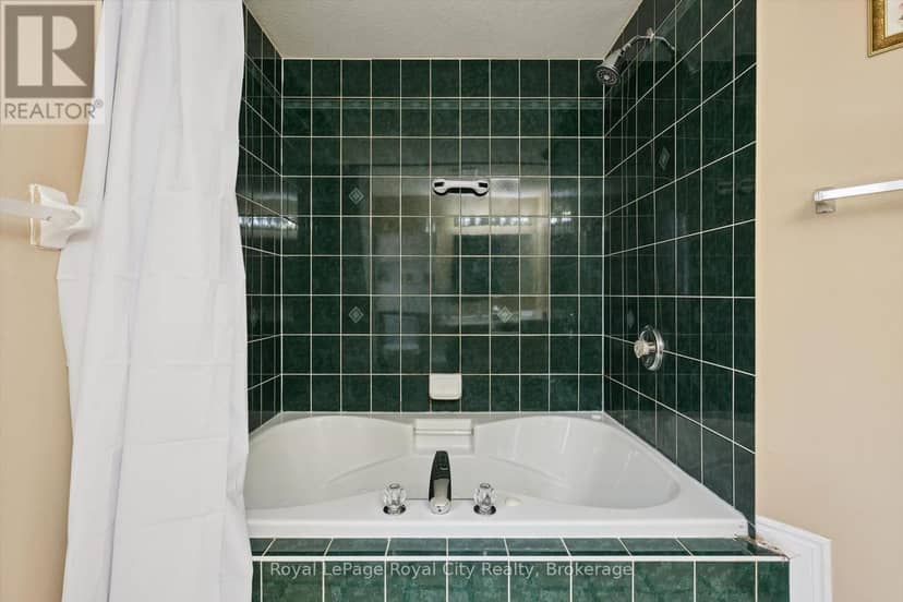 133 Bradson Drive — photo 18 of 24