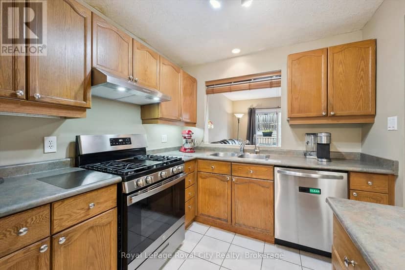 133 Bradson Drive, Guelph, photo 4