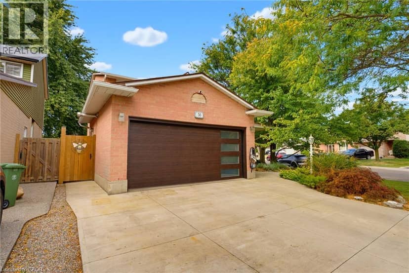 50 FUSILIER Drive, Hamilton, photo 7
