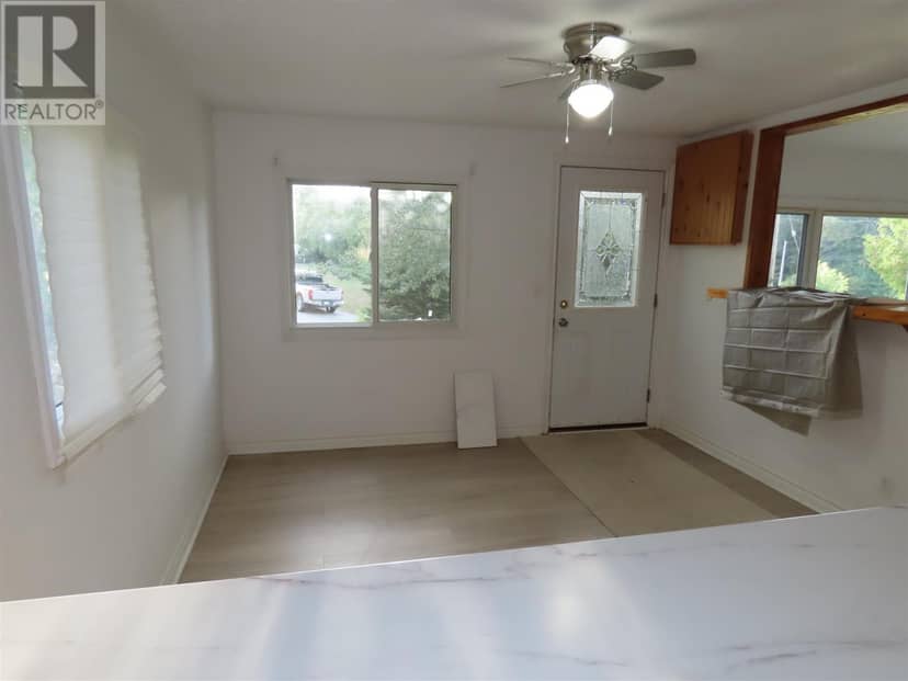 1310 Elizabeth St, Richards Landing, photo 5