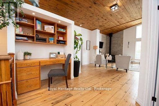 202 Sumcot Drive — photo 20 of 40