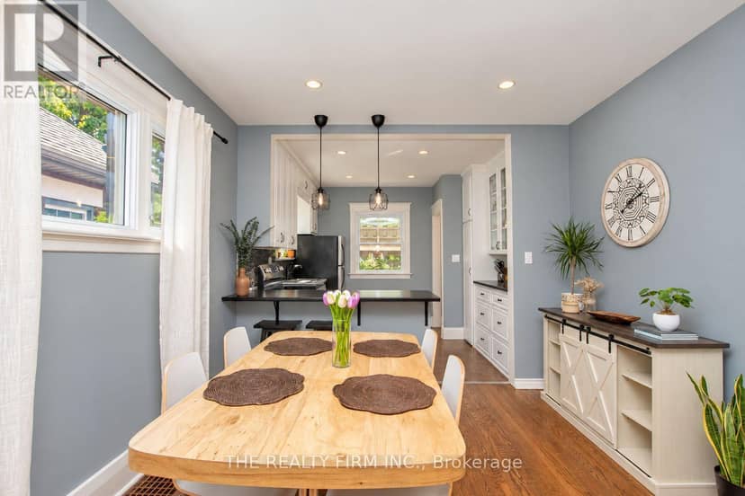 117 Thornton Avenue — photo 13 of 40