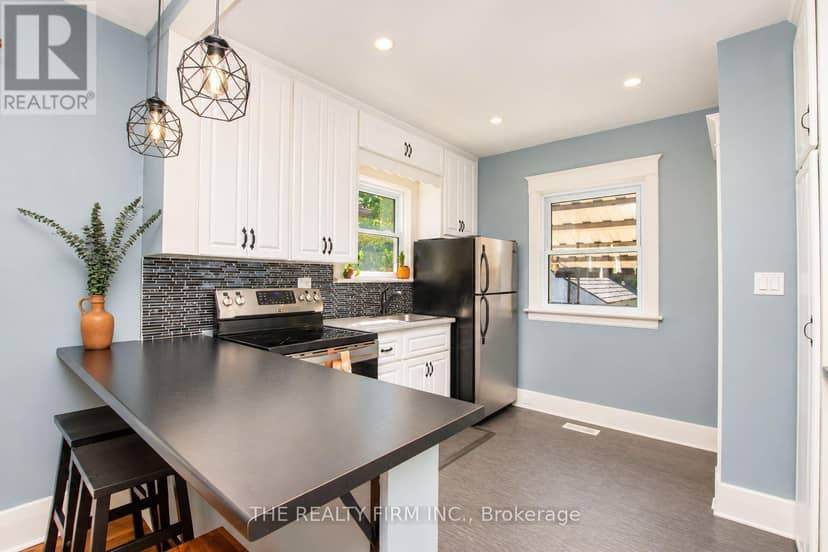117 Thornton Avenue — photo 14 of 40