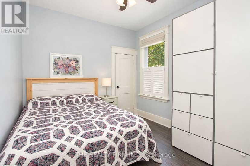 117 Thornton Avenue — photo 19 of 40
