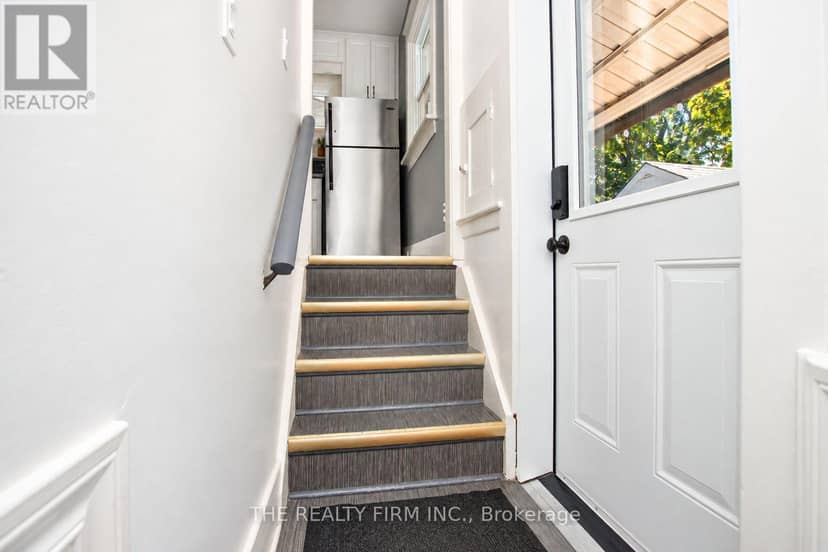 117 Thornton Avenue — photo 25 of 40