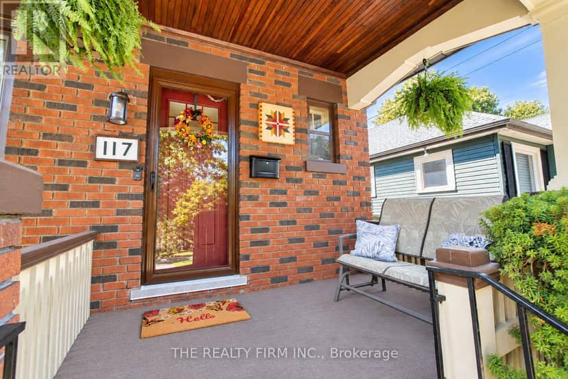 117 Thornton Avenue, London East, photo 4