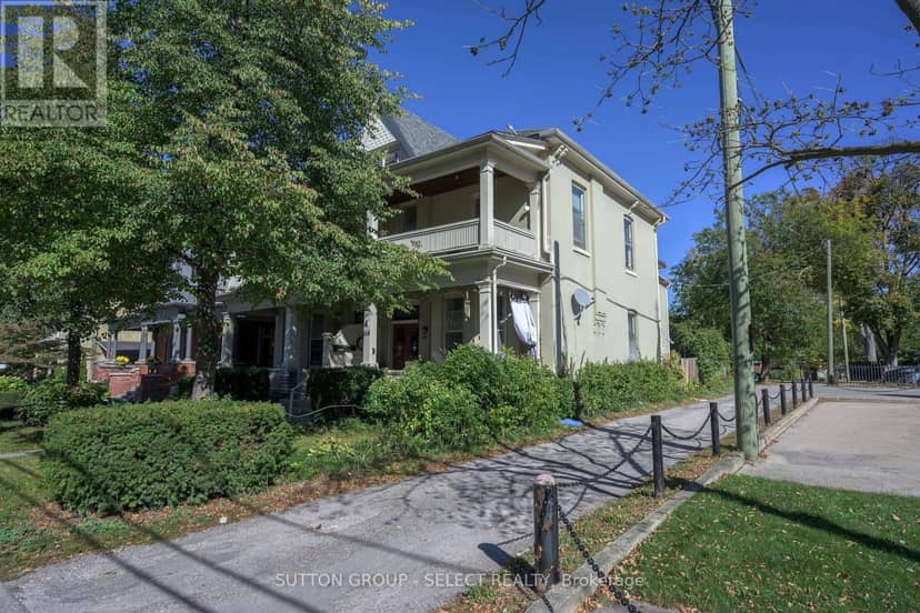 614-616 Wellington Street — photo 38 of 38