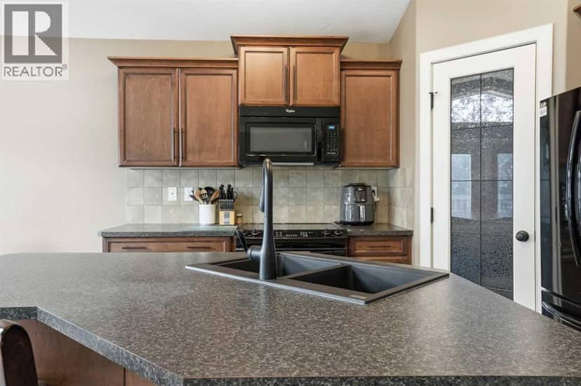 144 Bowman Circle, Sylvan Lake, photo 8