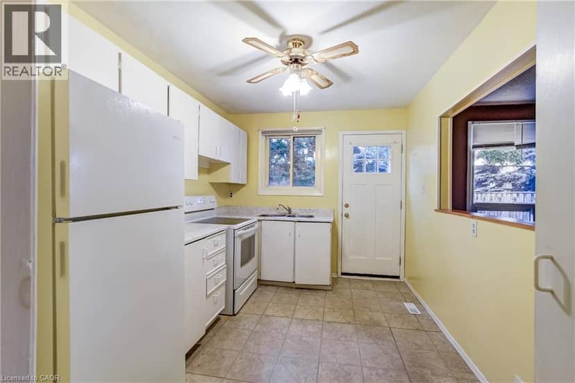 1350 LIMERIDGE Road E Unit# 13 — photo 6 of 32