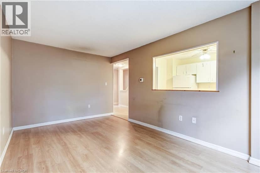 1350 LIMERIDGE Road E Unit# 13 — photo 5 of 32