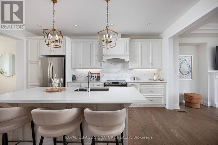 19 Hollyhock Court, Toronto, photo 7
