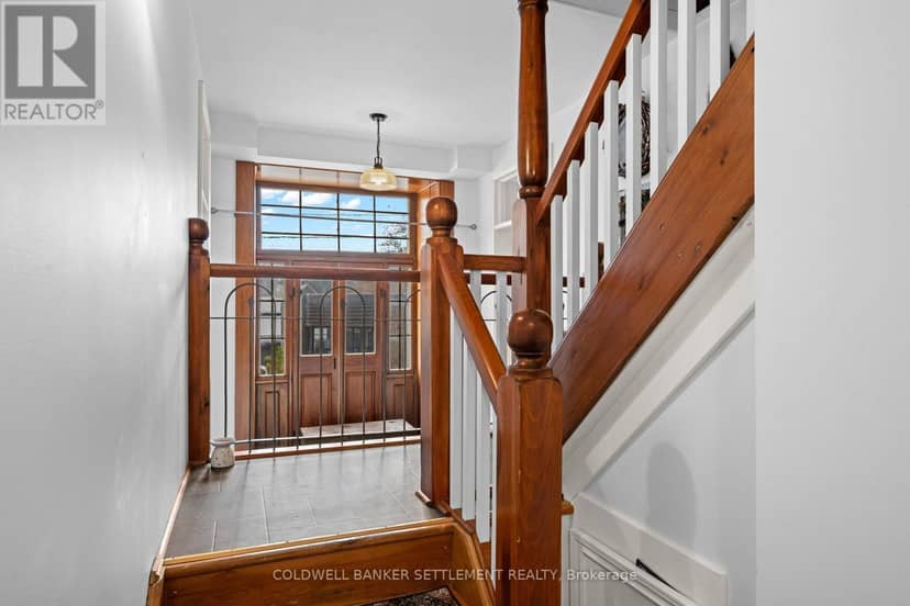 96 South Street S — photo 18 of 40