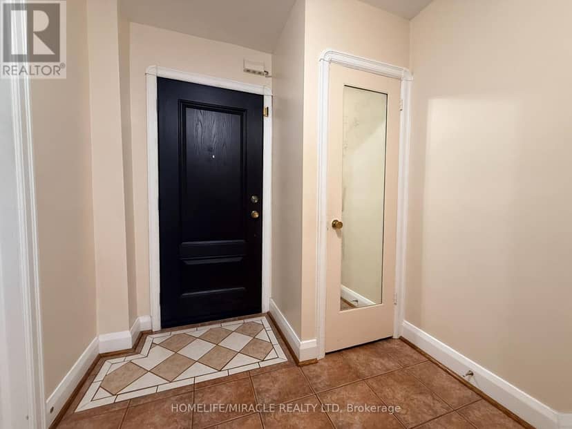 228 Browning Avenue, Toronto, photo 7