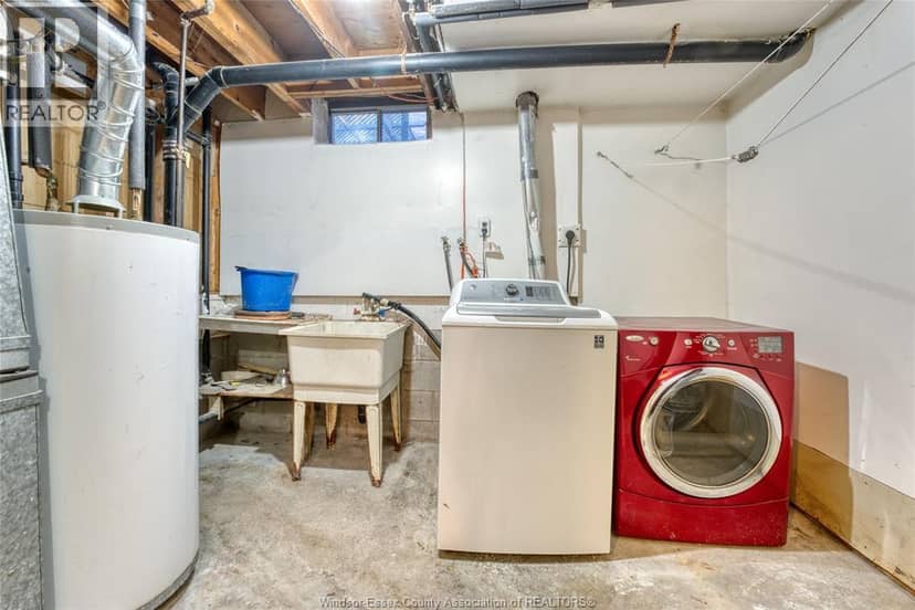 2880 St. Clair Avenue — photo 29 of 40