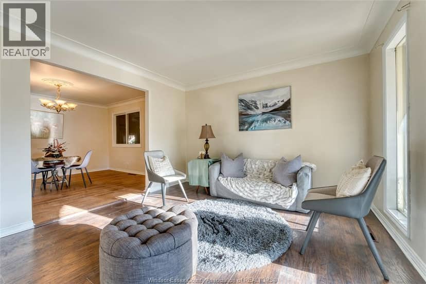 2880 St. Clair Avenue — photo 6 of 40