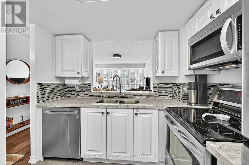 408 - 270 Davis Drive — photo 11 of 40