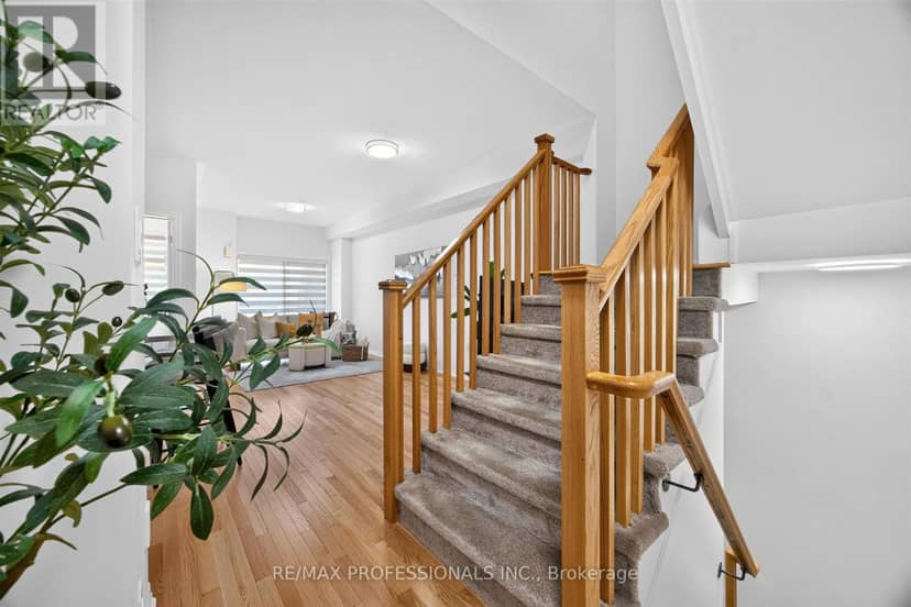 5 Delano Way — photo 10 of 40