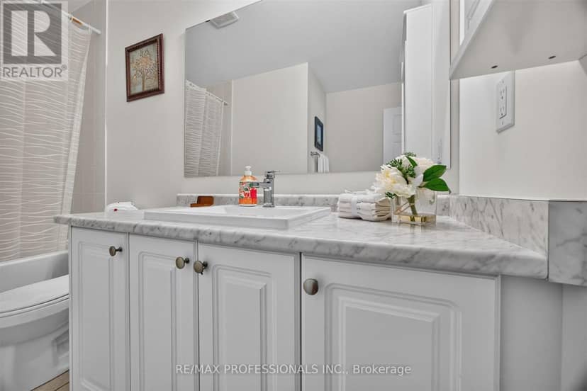 5 Delano Way — photo 39 of 40