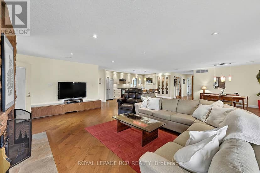 2192 Atkinson Road — photo 14 of 40