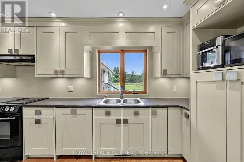 2192 Atkinson Road — photo 9 of 40