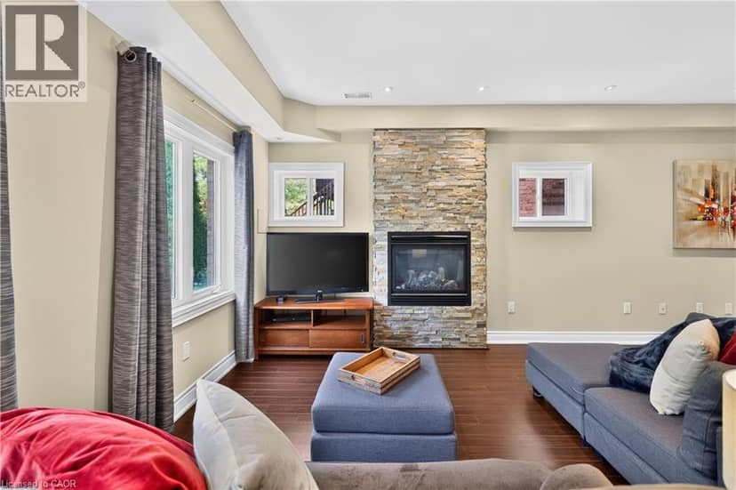 2269 WHITWORTH Drive — photo 32 of 40