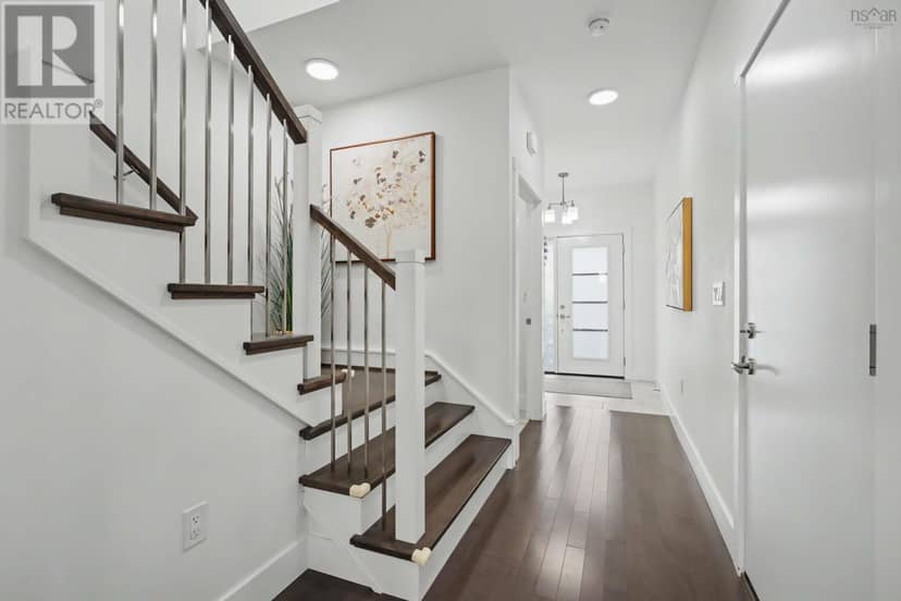 52 Bristolton Avenue — photo 18 of 40