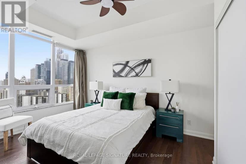 2009 - 500 Sherbourne Street — photo 14 of 32